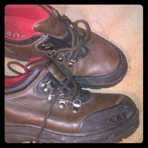 Low top rocky boots